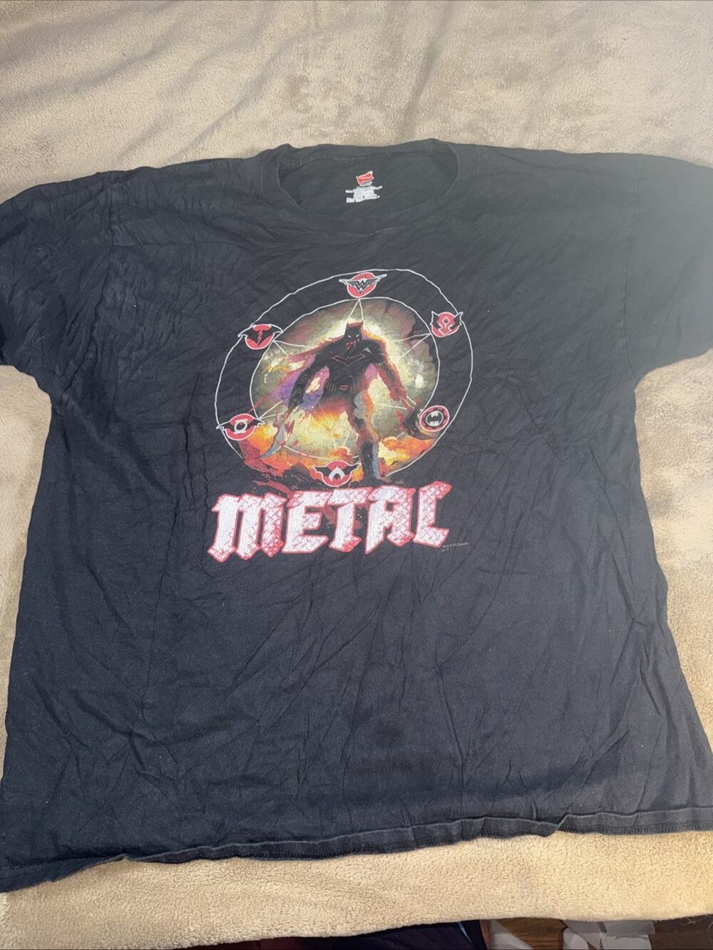 BATMAN DARK NIGHTS‎ METAL T- SHIRT Mens SIZE X-LARGE Black TOUR 2017 NYCC Hanes